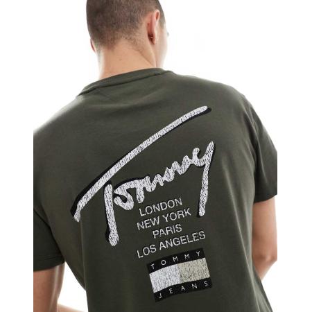 Tommy Jeans - T-shirt met normale pasvorm en geschreven logo op de achterkant in olijfgroen en wit