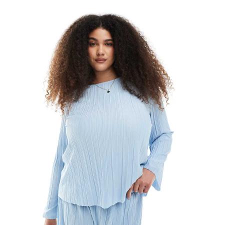 Pieces Curve Plissé top met lange mouwen in lichtblauw, deel van co-ord set