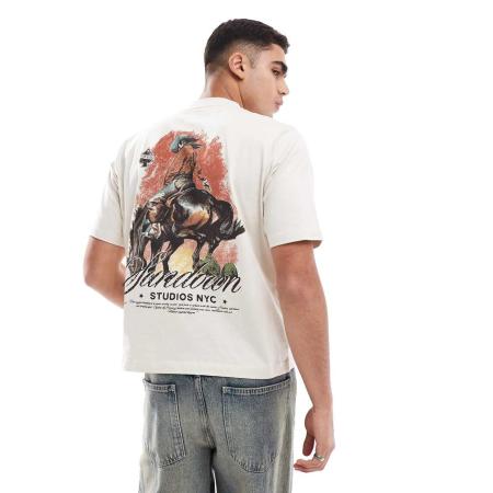 Cotton On - Cropped T-shirt in met Sundown Studios-print in wit-Neutraal