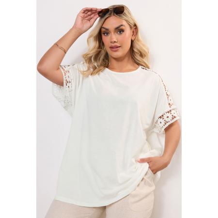 Yours Recht Tshirt Met Gehaakte Inzet Van Bloemenmotief In Wit Size 62-64