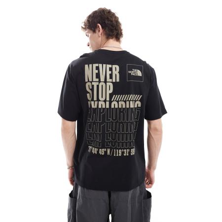 The North Face - Coordinates - T-shirt met print op de achterkant in zwart