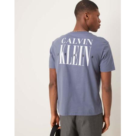Calvin Klein Jeans - T-shirt met logoprint op de achterkant in grijs