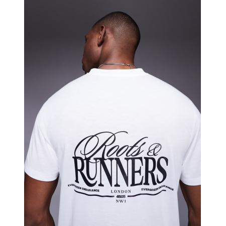 4505 - Losvallend hardloop-T-shirt van mesh met print op de achterkant in wit