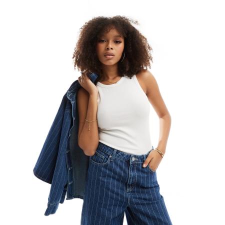 & Other Stories Hemdtopje met racerback in wit