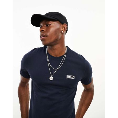 Barbour International - T-shirt met klein logo in marineblauw