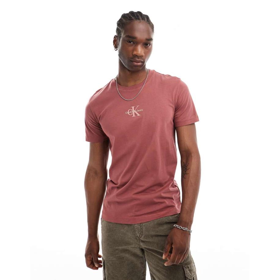 Calvin Klein Jeans - T-shirt in rood met logo in dezelfde kleur Rood