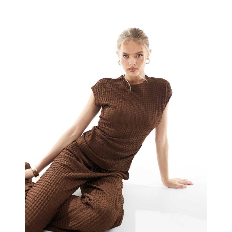 Threadbare Top met hoge hals en structuur in bruin, deel van co-ord set Bruin