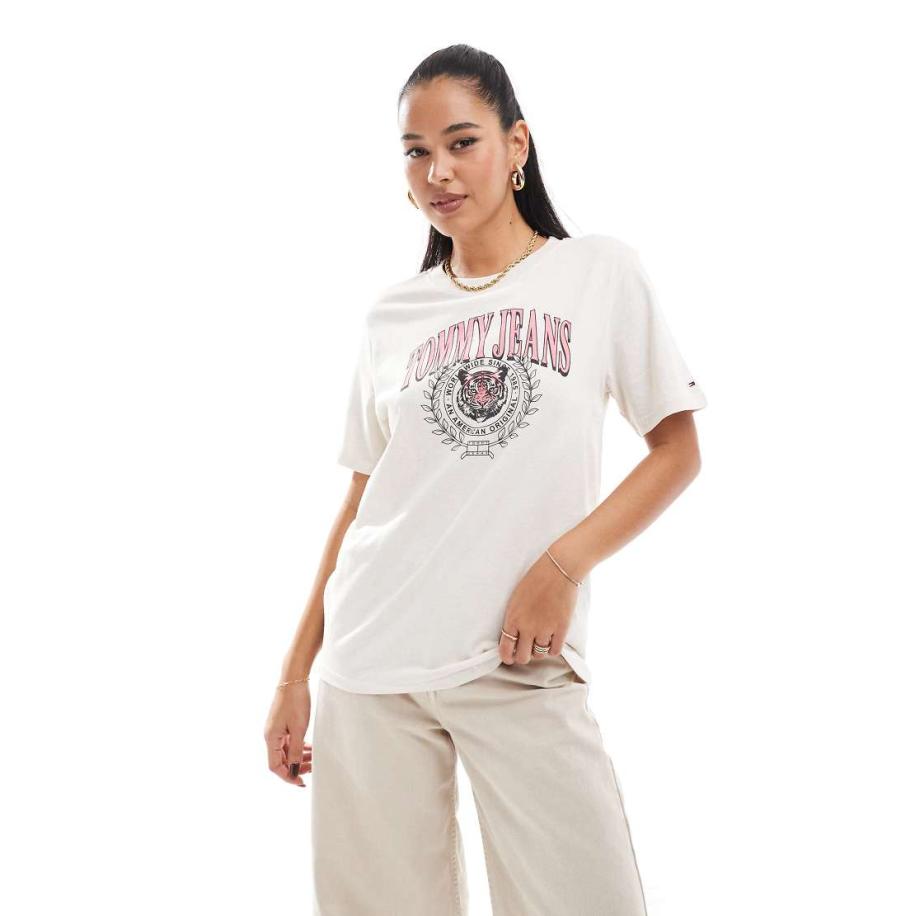 Tommy Jeans Oversized T-shirt met varsity print met tijger in gebroken wit-Neutraal Multicolor