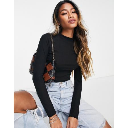 Only Hoogsluitende geribbelde top met geschulpte rand in zwart