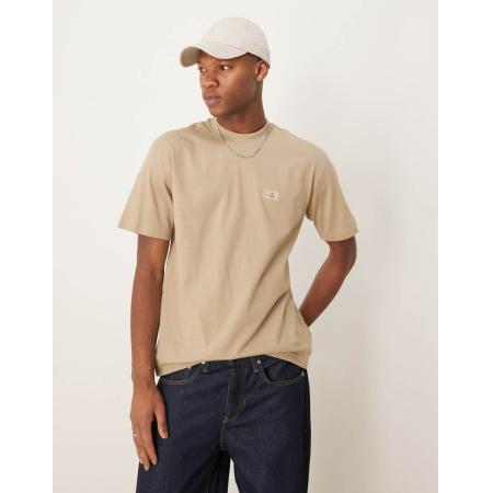 Calvin Klein Jeans - T-shirt met geweven patchlogo in stone-Neutraal