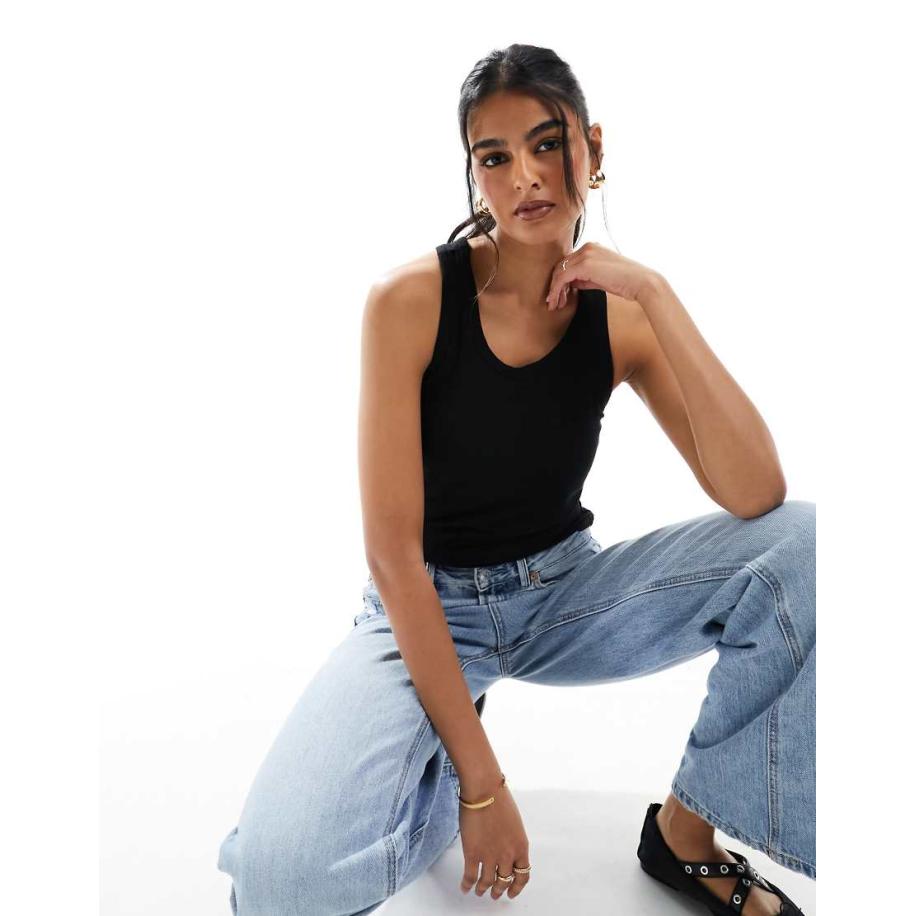 Pieces Hemdje met ingebouwde bh in zwart Zwart