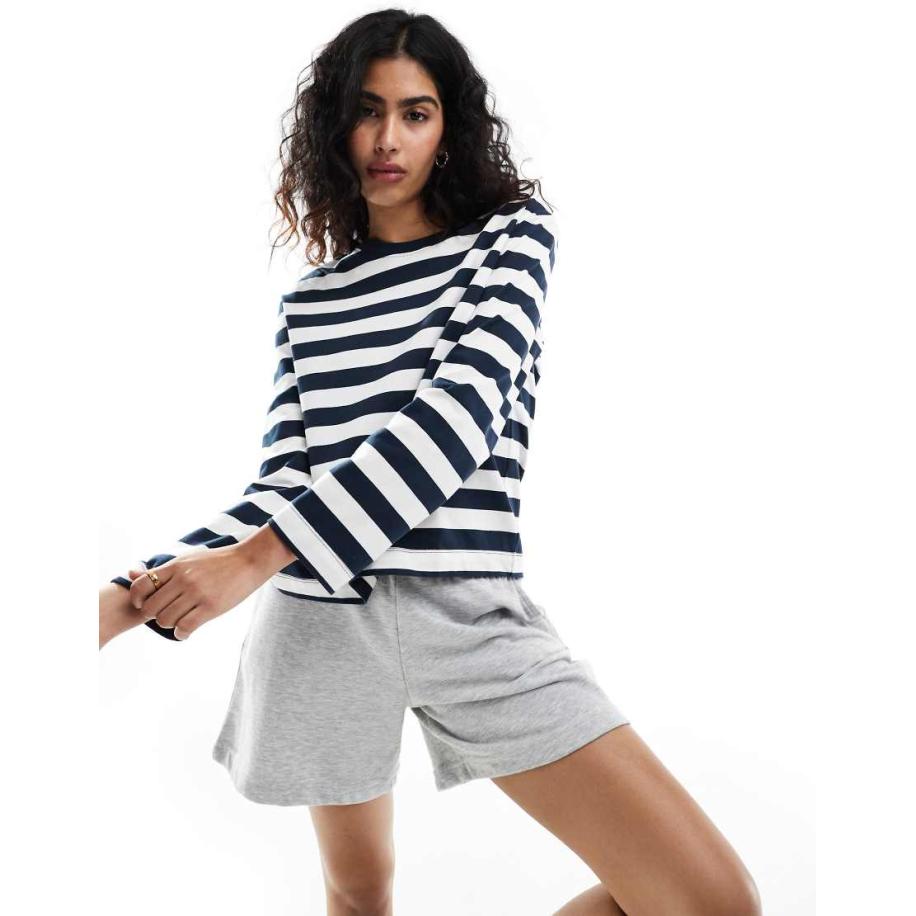 Selected Femme Gestreept recht T-shirt met lange mouwen in marineblauw Blauw