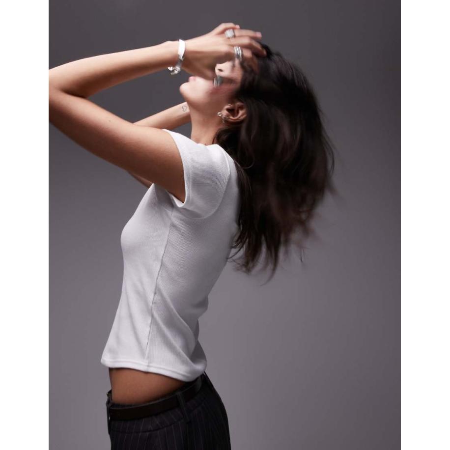 Topshop Geribbeld, aansluitend T-shirt met ronde zoom in wit Wit