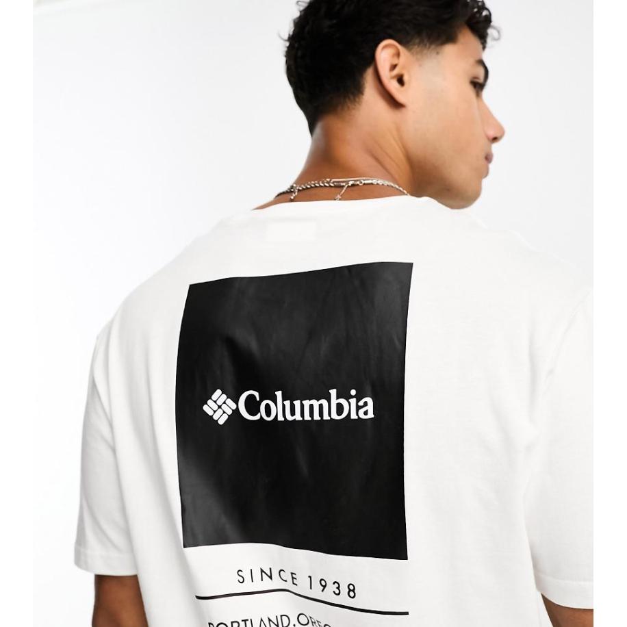Columbia - Barton Springs - T-shirt met print op de achterkant in wit, exclusief bij ASOS Wit