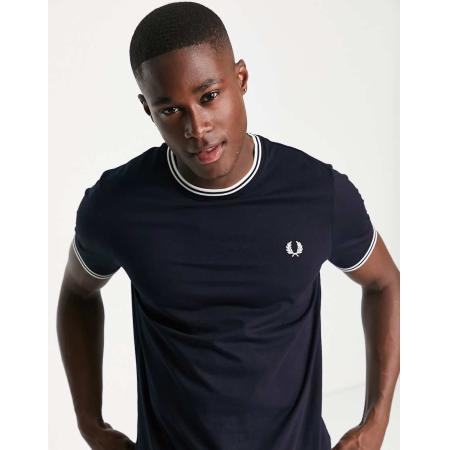 Fred Perry - T-Shirt met twee gekleurde streepjes in marineblauw