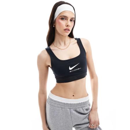 Nike Trend Jersey crop top in zwart en wit
