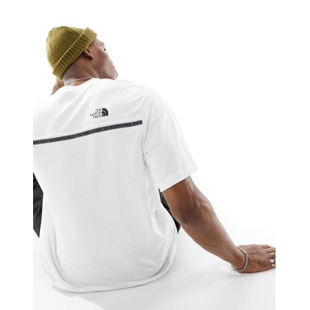 The North Face - Zumu - T-shirt met logobies in wit
