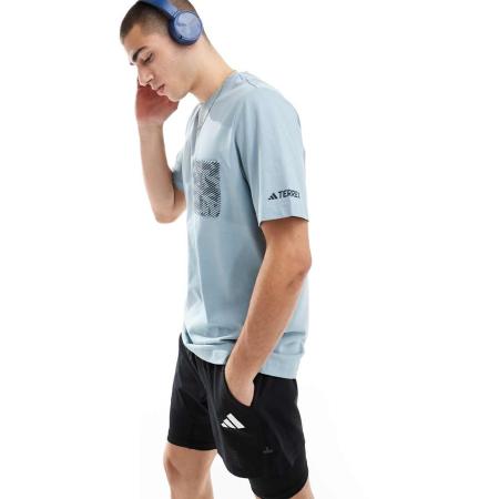 adidas - Outdoor Terrex - T-shirt met opgestikte zak in grijs