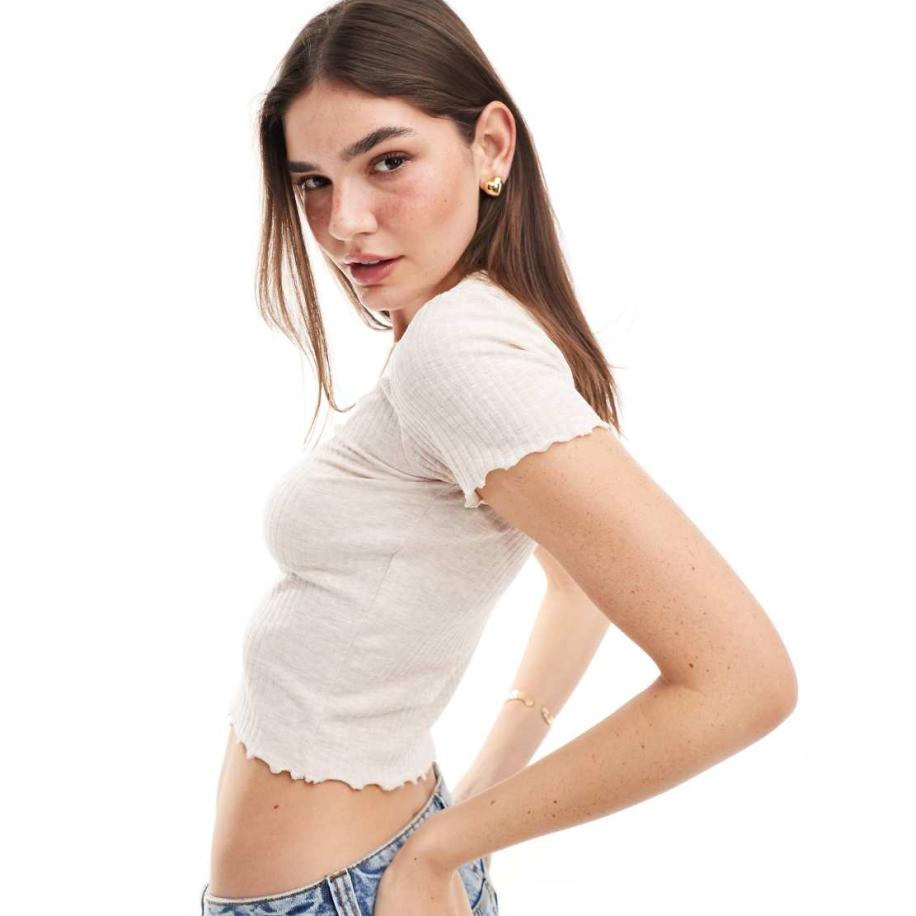 Only Cropped T-shirt met geschulpte zoom in beige-Neutraal Multicolor