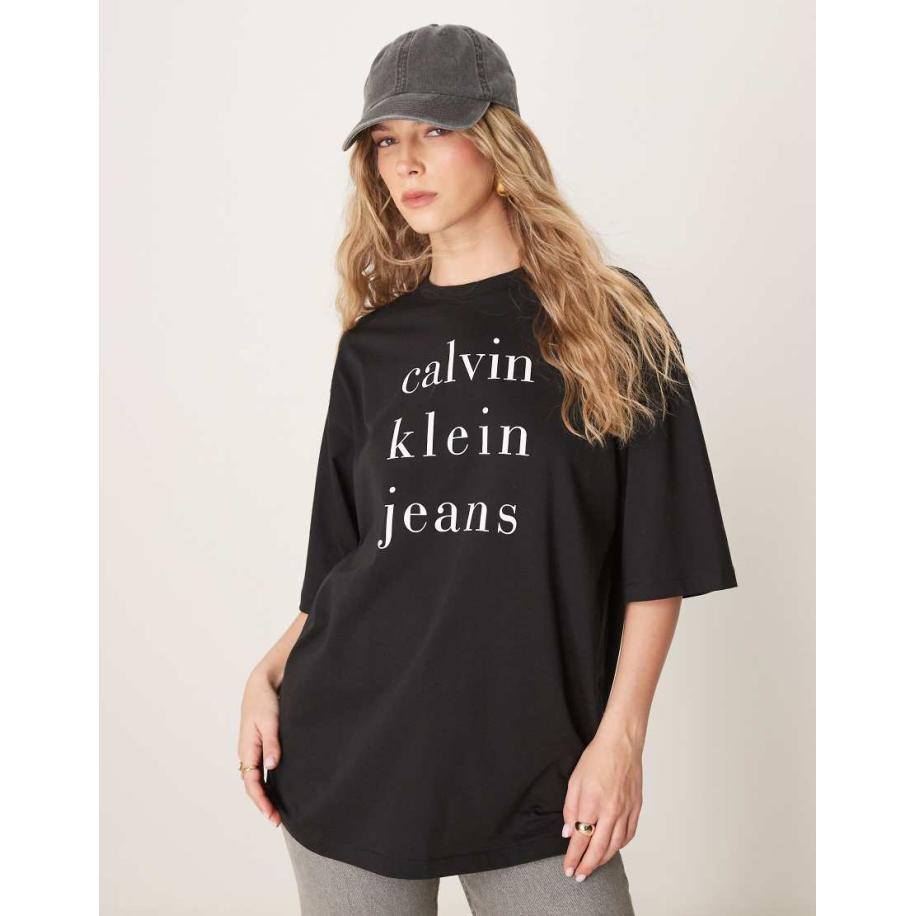 Calvin Klein Jeans T-shirt met groot logo in zwart Zwart