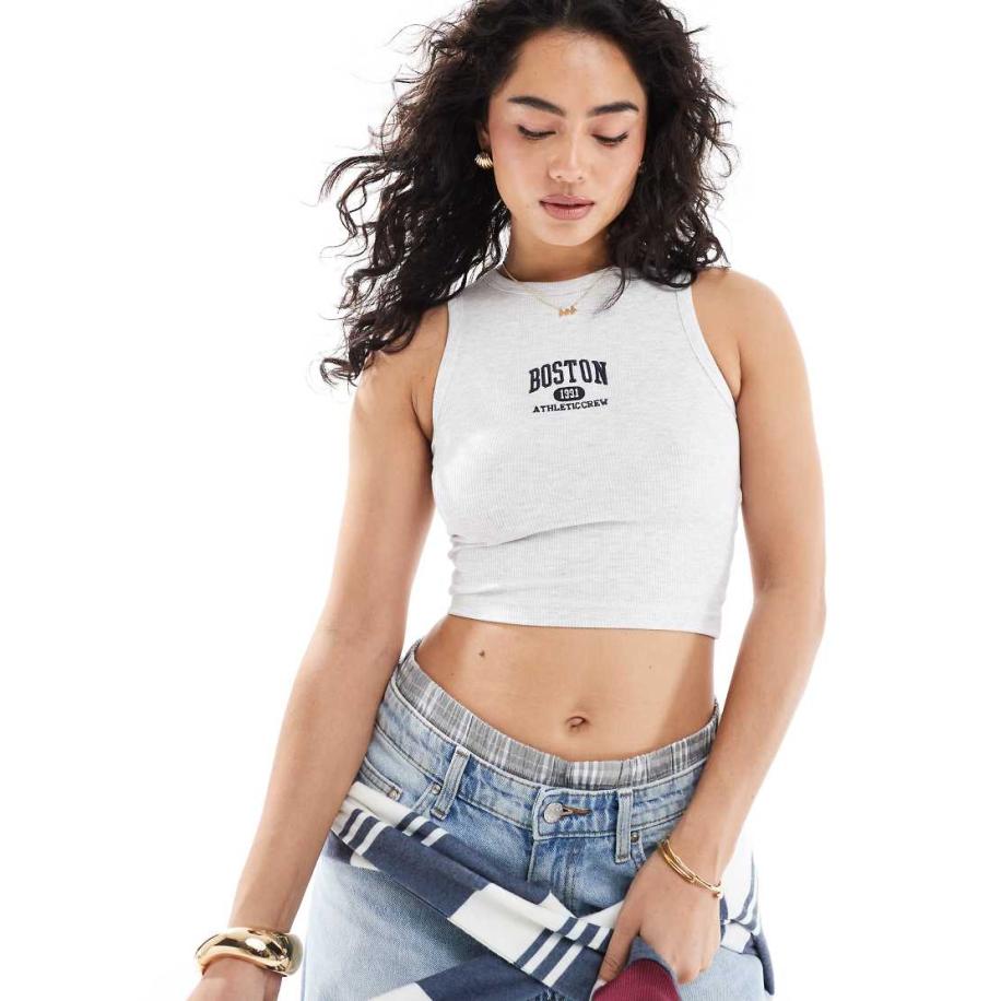 Pull & Bear Geribbeld racerhemdje met Boston-print in grijs Grijs