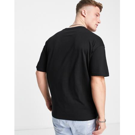New Look - Oversized T-shirt in zwart