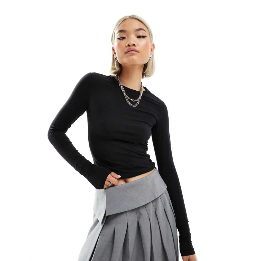 Weekday Slim-fit T-shirt met lange mouwen in zwart Zwart