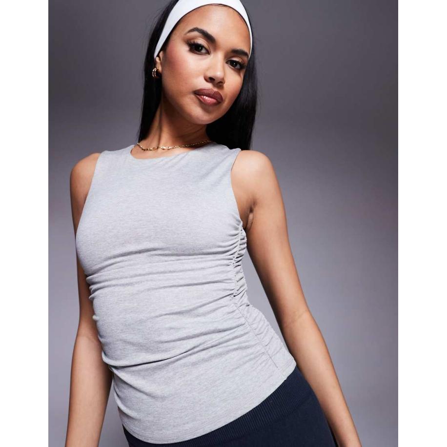 4505 Hemdje met gerimpelde zijkant en ingebouwde bh in gemêleerd grijs Grijs