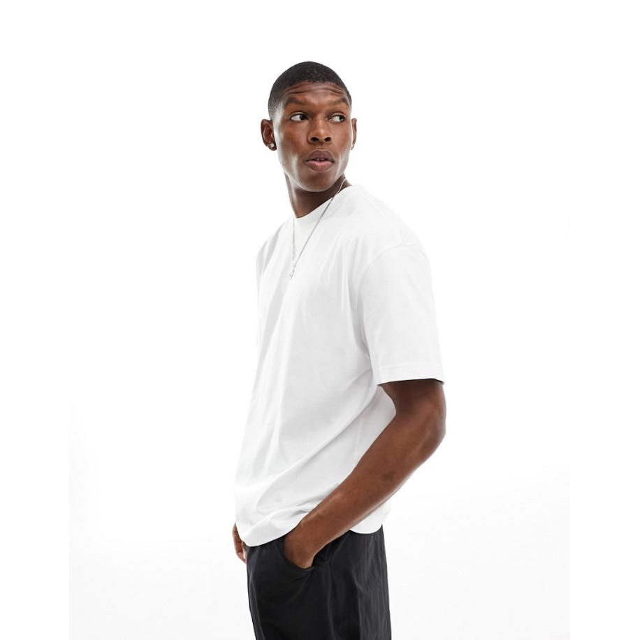 Weekday - Oversized T-shirt in wit Wit