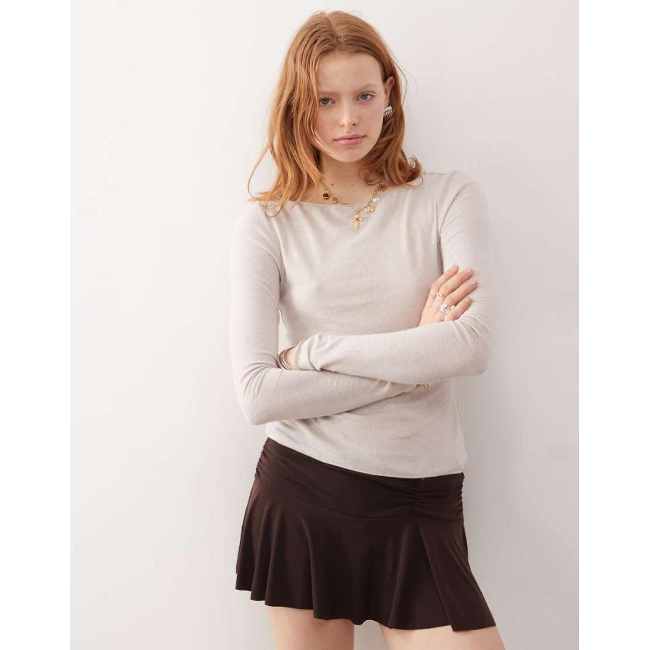 Weekday Top van linnenmix met lange mouwen in beige, exclusief bij ASOS-Neutraal Multicolor