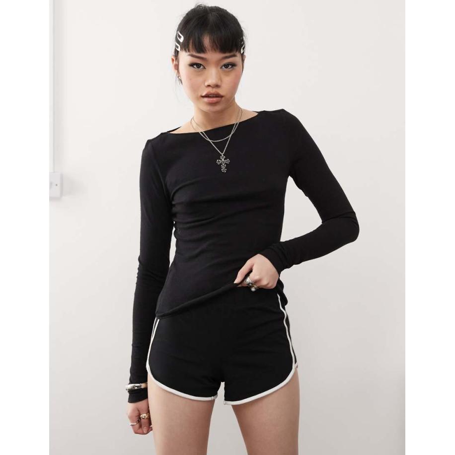 Weekday Top van linnenmix met lange mouwen in zwart, exclusief bij ASOS Zwart