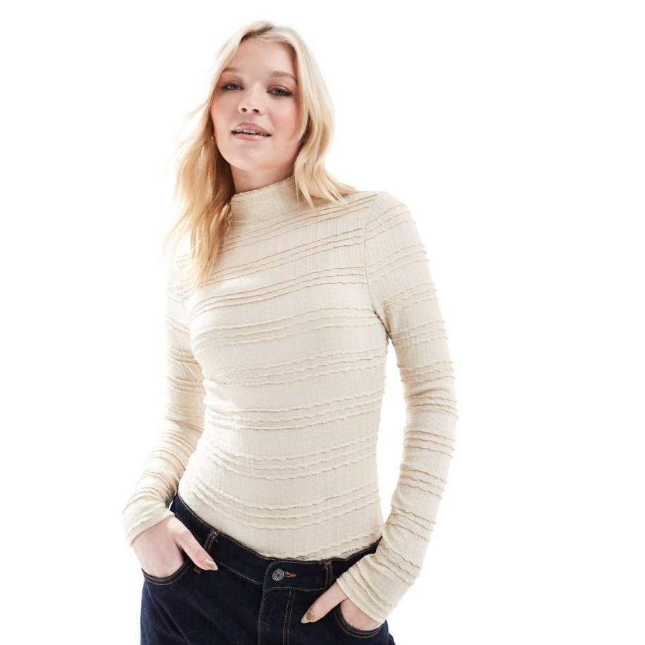 Miss Selfridge Hoogsluitende body met ruches en textuur in beige-Neutraal Multicolor