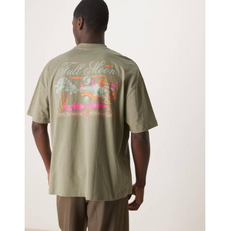 ASOS DESIGN - Recht oversized T-shirt met print op de achterkant in kaki-Groen