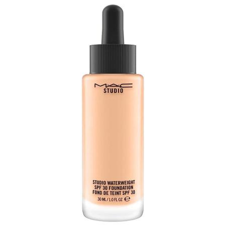 MAC Studio Waterweight SPF30