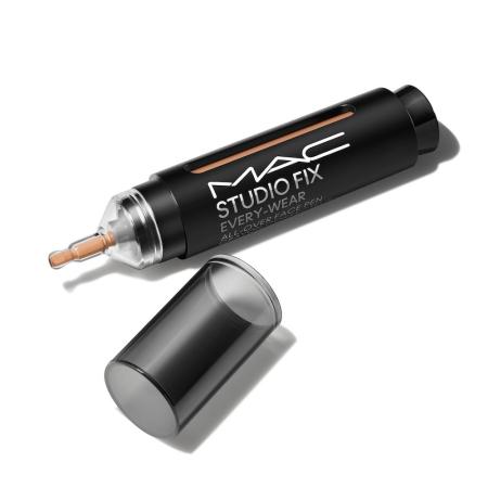 MAC Fix Every-Wear All-Over Face Pen