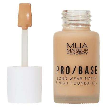 MUA Makeup Academy PRO / BASE Long Wear Matte Finish