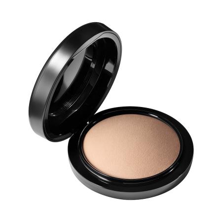 MAC Mineralize Mineralize Skinfinish Natural