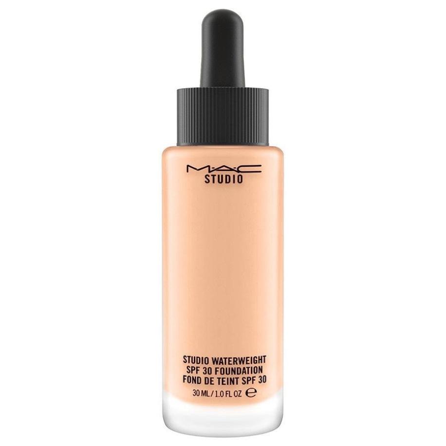 MAC Studio Waterweight SPF30