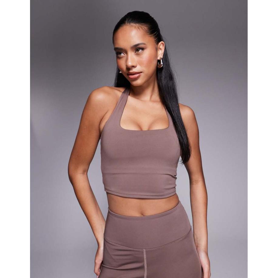 4505 Performance Hemdje met halternek en ingebouwde bh in taupe-Bruin Bruin