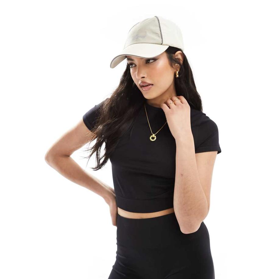 Miss Selfridge Naadloos T-shirt met korte mouwen in zwart, deel van co-ord set Zwart