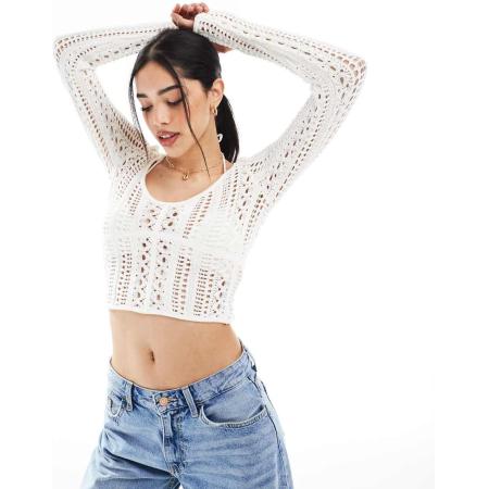 Bershka Gehaakte top met V-hals in ecru-Neutraal