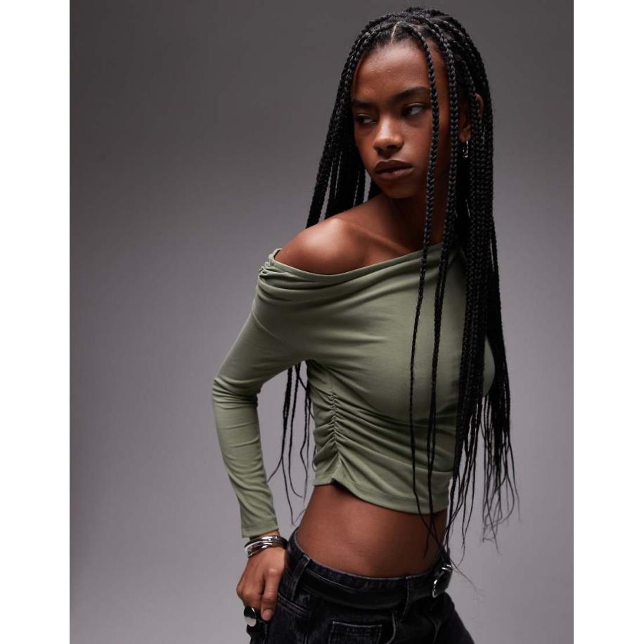 Topshop Top van gladde stof met lange mouwen en gerimpelde zijkant in groen Groen