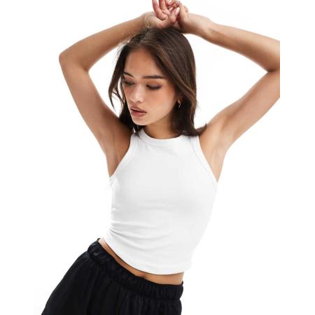 Nike One Training Dri-FIT Aansluitende cropped tanktop in wit