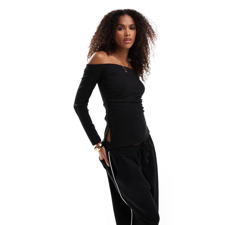 Stradivarius Top met blote schouders en lange mouwen in zwart Zwart