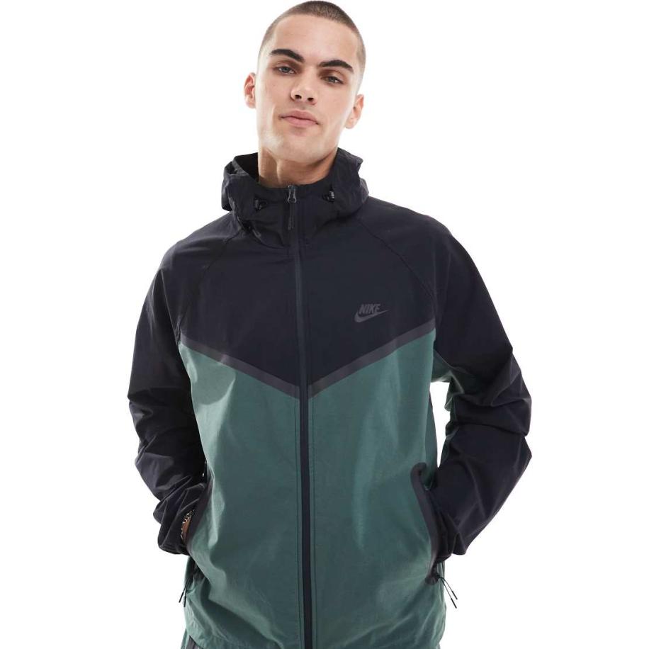 Nike - Tech - Geweven jack met rits in donkergroen en zwart Groen