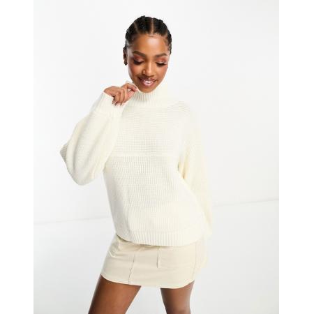 Monki Hoogsluitende trui in gebroken wit