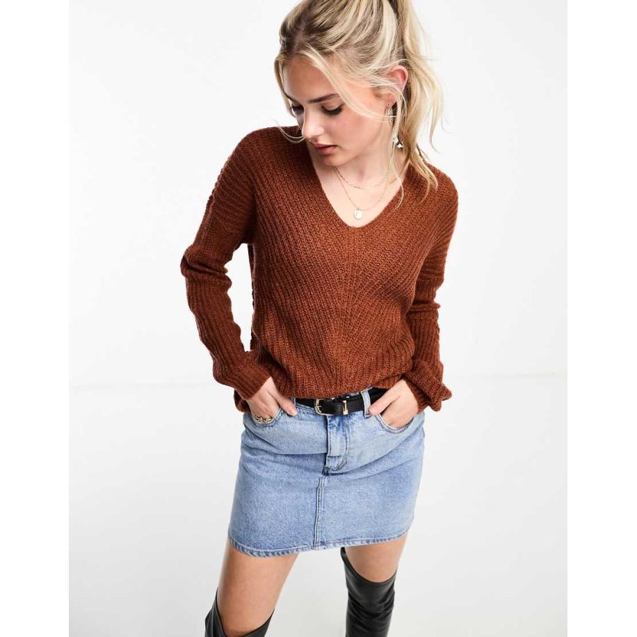 JDY Lichtgewicht trui met v-hals in roest-Kastanjebruin Bruin