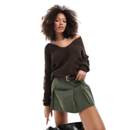 SNDYS Diepuitgesneden katoenen trui met hartvormige halslijn in bruin-Brown