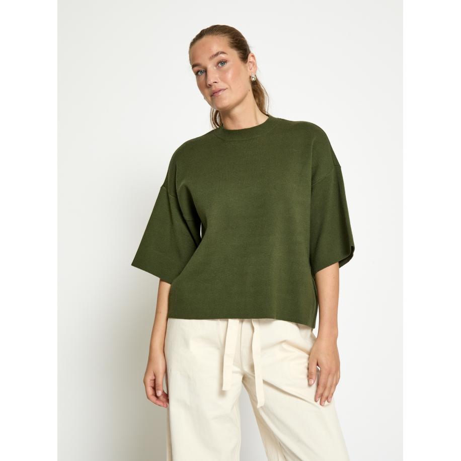 Minus minus Sweatshirt Lupi olijfgroen -