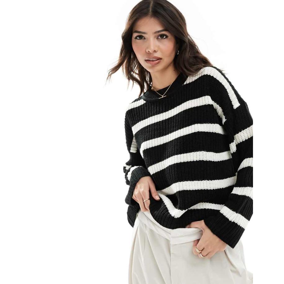 JDY Gebreide trui met ronde hals in beige met zwarte strepen-Neutraal Multicolor